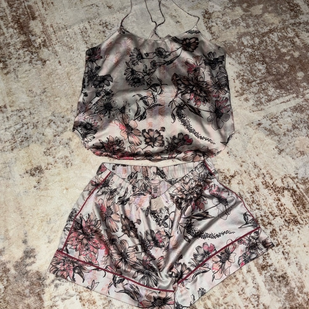 VS pj set (small)